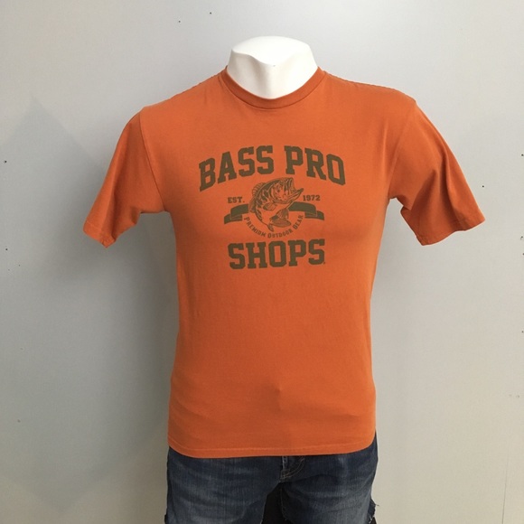 Bass Pro Shops T-Shirt - Picture 1 of 6